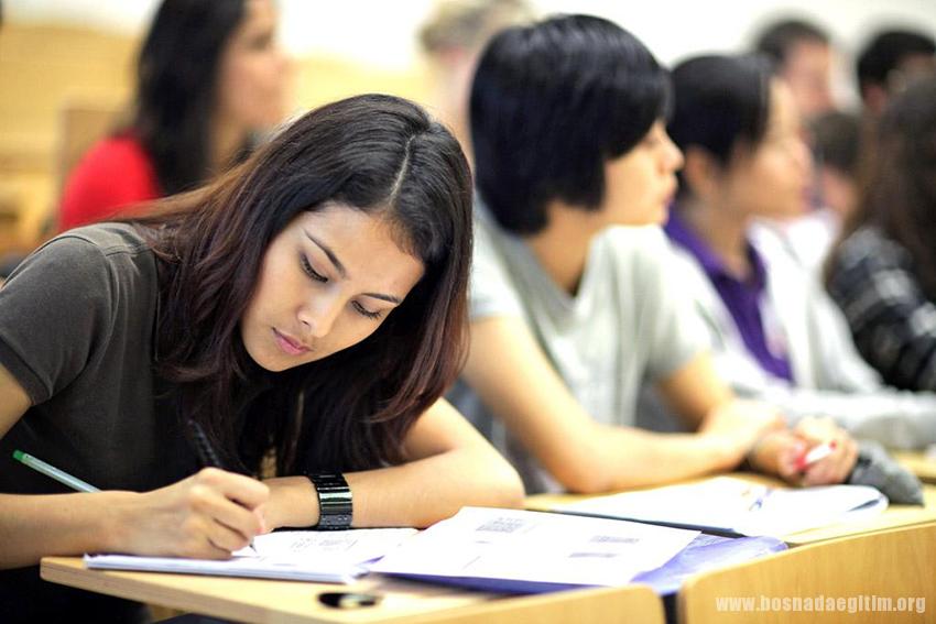 Bosna Hersek Üniversitesi Mimarlık